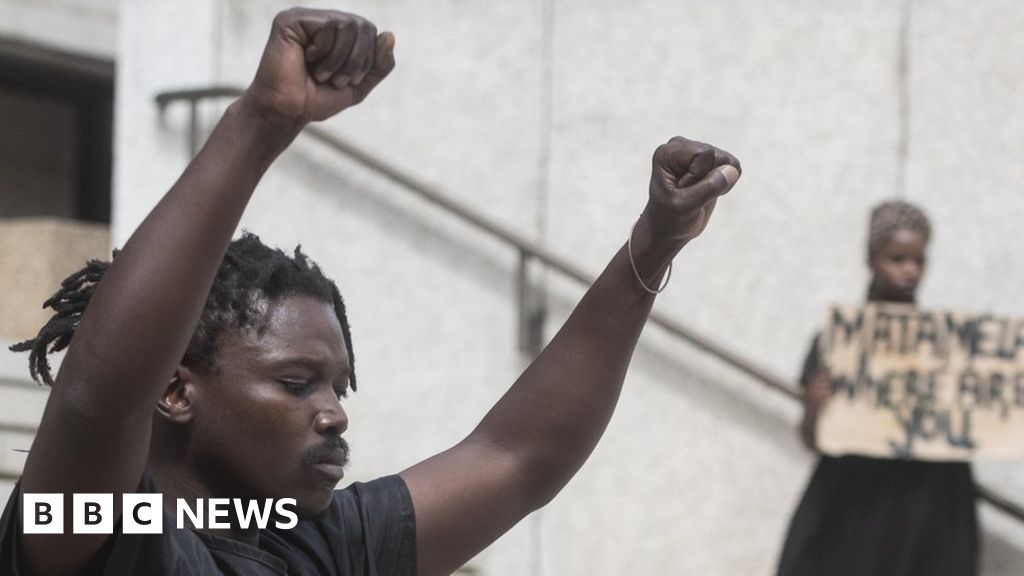 South African artists struggle with Covid theatre closures