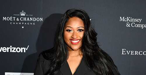 Jazmine Sullivan calls out Macy's employee for alleged racism on Juneteenth