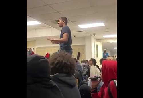 'Why Didn't Y'all Deal With It Then': Arkansas High School Students Stage a Sit-In After Black Student and White Aggressor Both Get Suspended Following Fight from Viral Video 'Why Didn't Y'all Deal With It Then': Arkansas High School Students Stage a Sit-In After Black Student and White Aggressor Both Get Suspended Following Fight from Viral Video