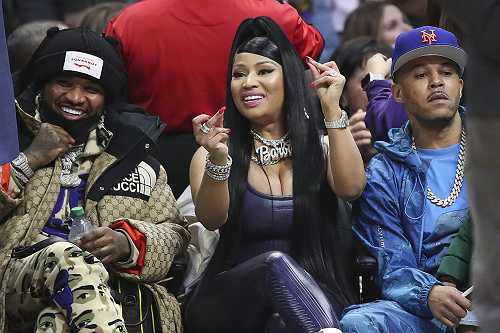 ‘I’m So Happy She Spoke on This': Nicki Minaj Reveals What Led to Her Getting Butt Shots, Fans Show Support ‘I’m So Happy She Spoke on This': Nicki Minaj Reveals What Led to Her Getting Butt Shots, Fans Show Support