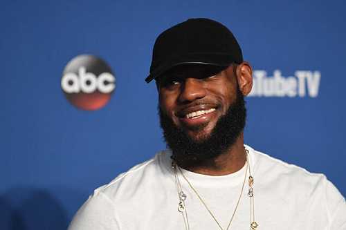 LeBron James Signs To Los Angeles Lakers on $154 Million Deal&nbsp;