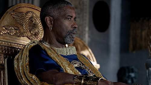 Review: 'Gladiator II,' with Denzel Washington, goes back into the arena