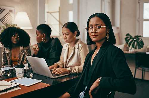 Watch Out for the Friend Who Can’t Keep Friends