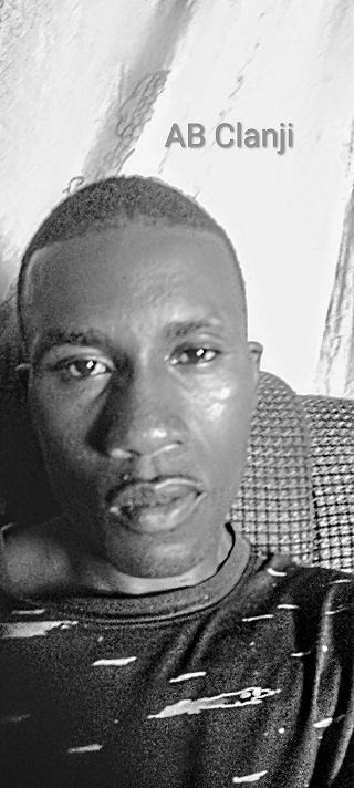 I talked to the man in the moonI said, Sir, is she comin back soon?He smiled and he stated,...