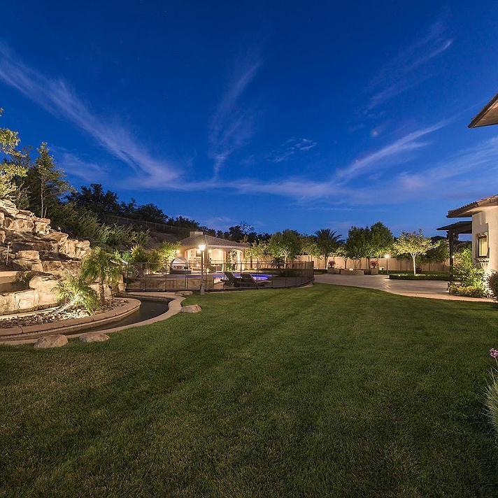 #BillionDollarDreams#DontGetMadGetEven#TheyGotItWeCanHaveItToo