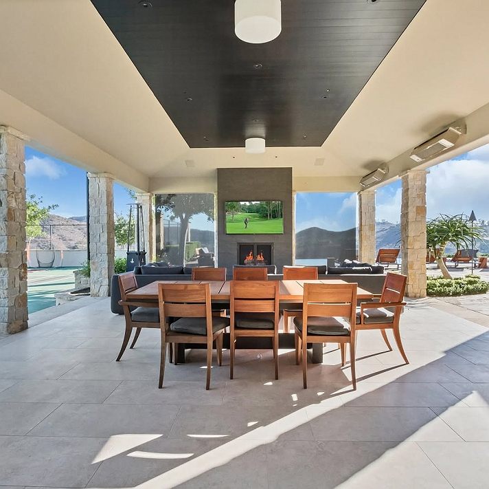 #BillionDollarDreams